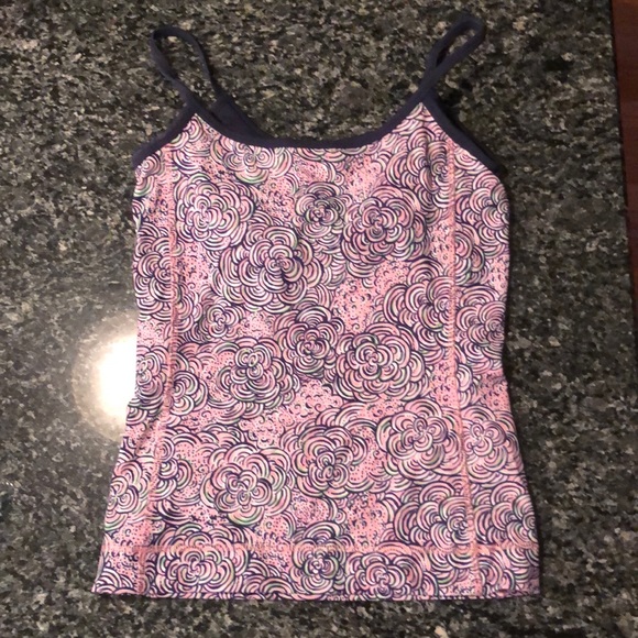 Lilly Pulitzer Workout Top - Picture 1 of 3